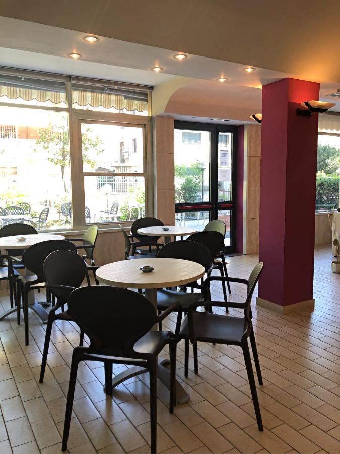 Del Falco 3* Cervia
